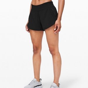 lululemon tracker shorts size 4